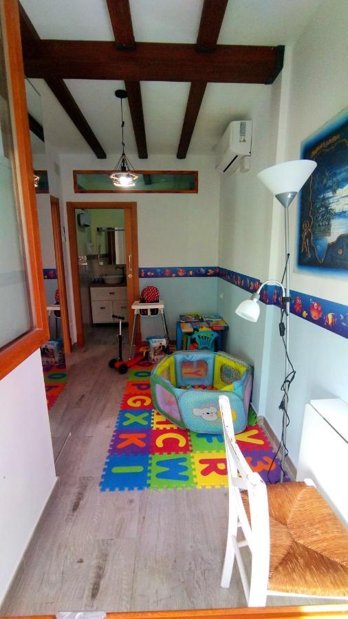 Casa Ideal Para Familias Con Patio Y 3 Banos Valenza Esterno foto